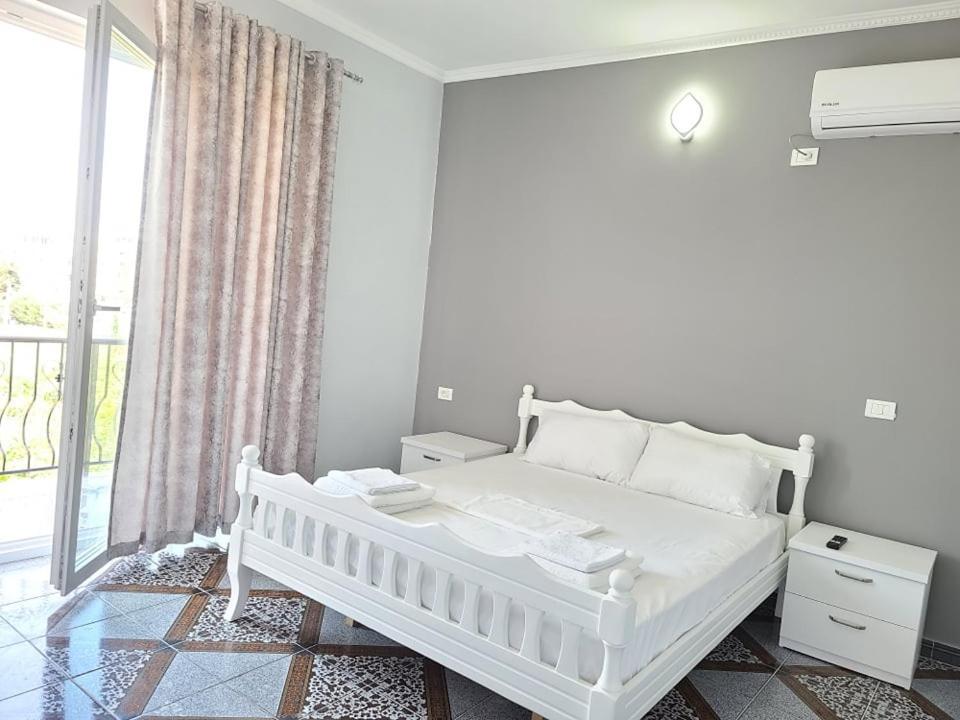 Hotel Fama Dıraç Dış mekan fotoğraf